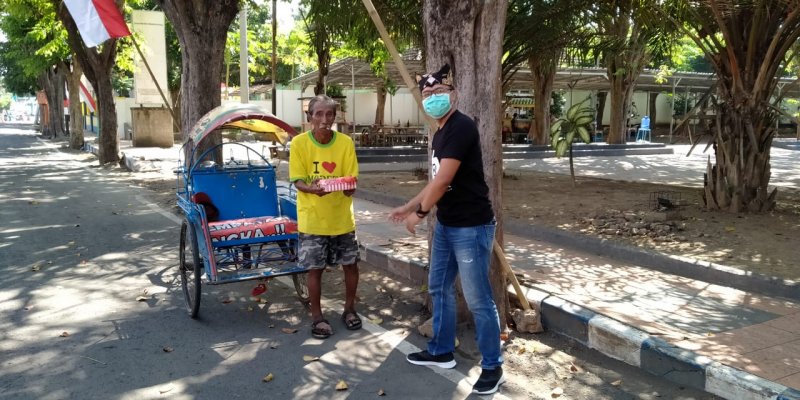 Trans Wisata Hutan Djawatan - Pulau Merah 1H Paket wisata liburan Banyuwangi 1 hari trip dgn harga murah ke wisata Djawatan, Pantai Mustika dan Pulau Merah 1 hari trip dgn harga murah ke wisata Djawatan, Pantai Mustika dan Pulau Merah untuk paket liburan Banyuwangi  wisata murah banyuwangi, wisata hutan djawatan, paket wisata banyuwangi, trip pulau merah, trip pantai mustika Banyuwangi Ijen Travel