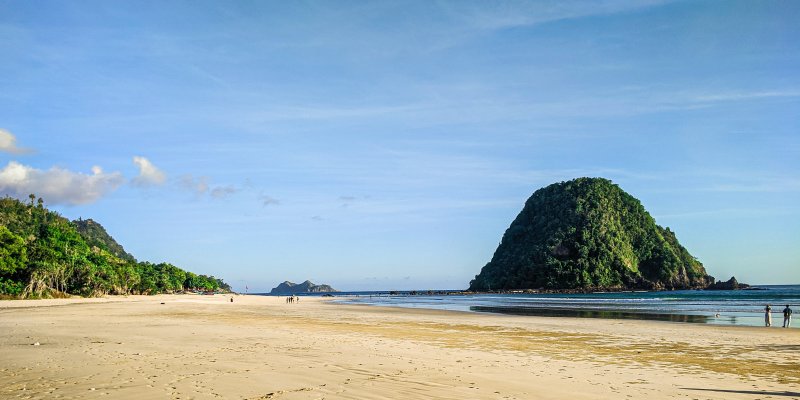 Trip Murah Djawatan, Pulau Merah - Ijen 2H  Banyuwangi 2 hari trip dgn harga murah ke Djawatan, pantai Mustika, Pulau Merah dan Ijen Paket wisata murah dengan tujuan Djawatan, pantai Mustika, Pulau Merah dan kawah Ijen utk 2 hari trip Banyuwangi wisata banyuwangi murah, paket wisata banyuwangi murah, banyuwangi tour 2 hari, 2 hari trip banyuwangi, trip Banyuwangi Ijen Travel
